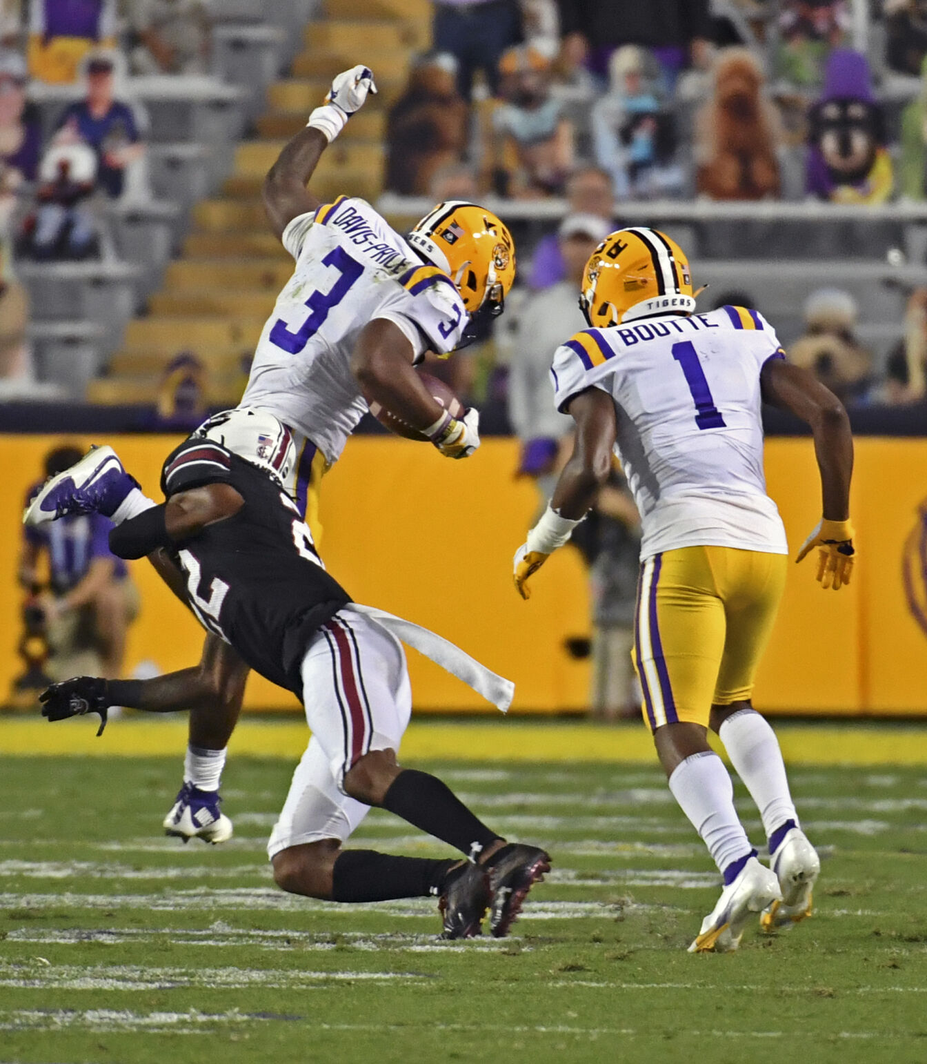 BR.lsucarolina.102520 HS 4022.JPG